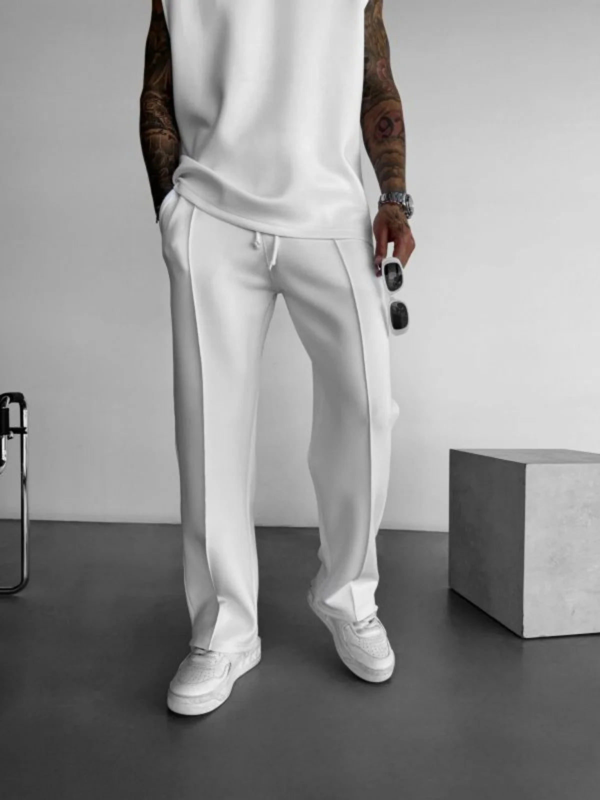 ErgonMono | Minimalist Pleat Pants
