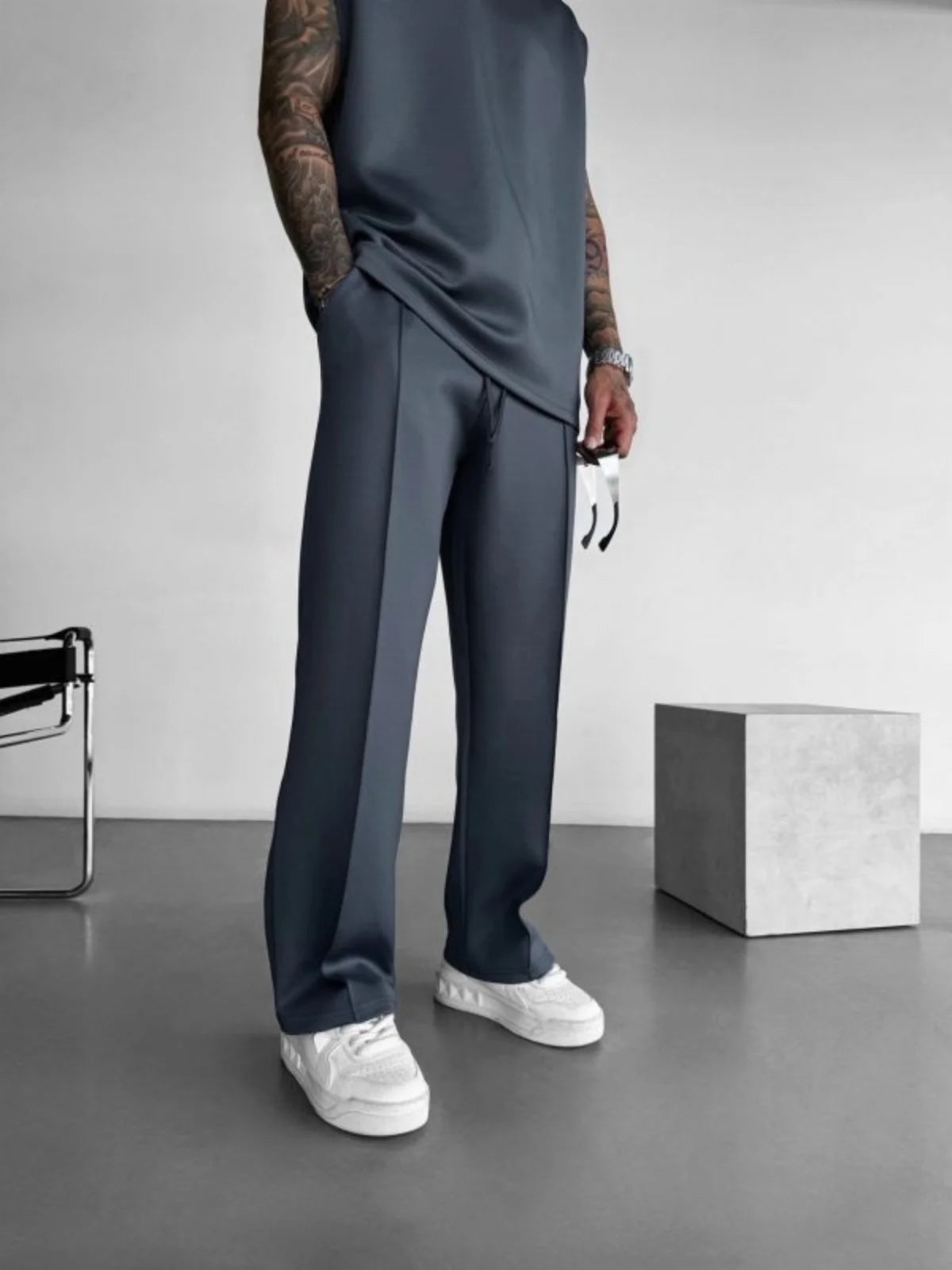 ErgonMono | Minimalist Pleat Pants